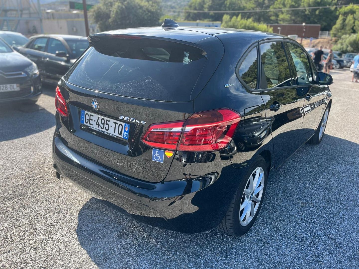 SERIE 2 ACTIVETOURER