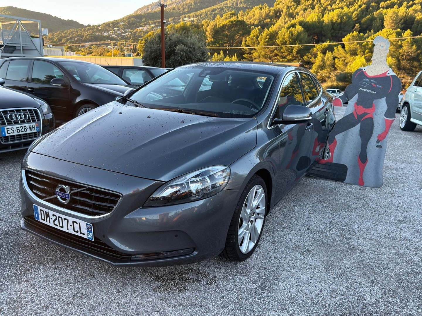 V40