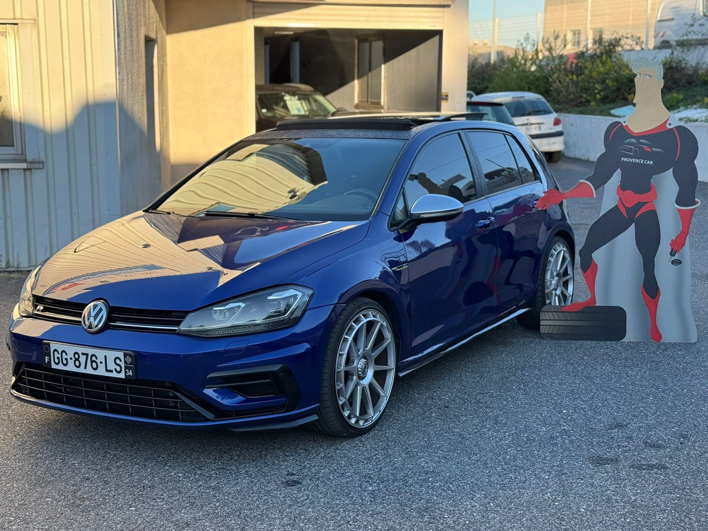 GOLF VII