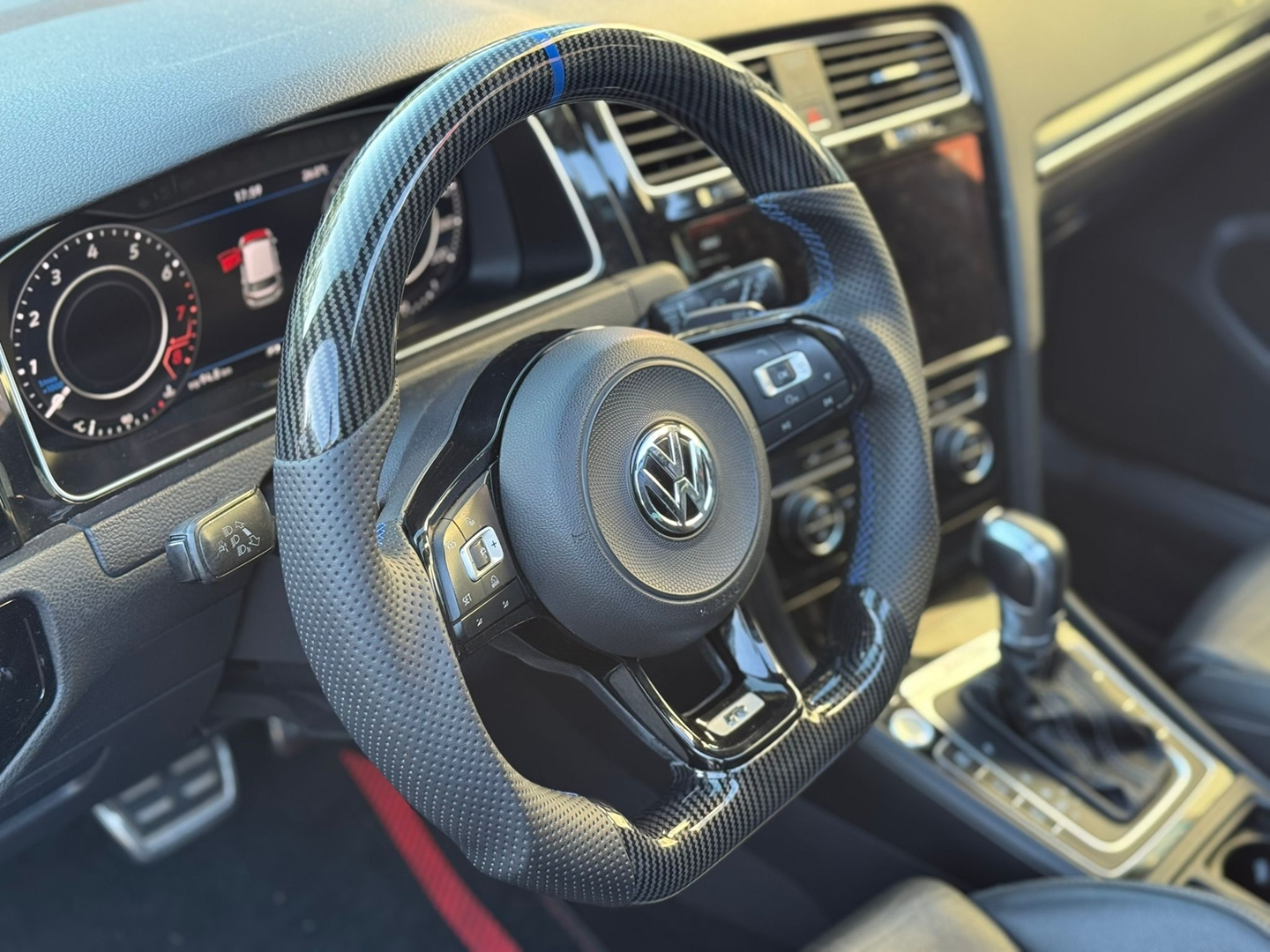 GOLF VII