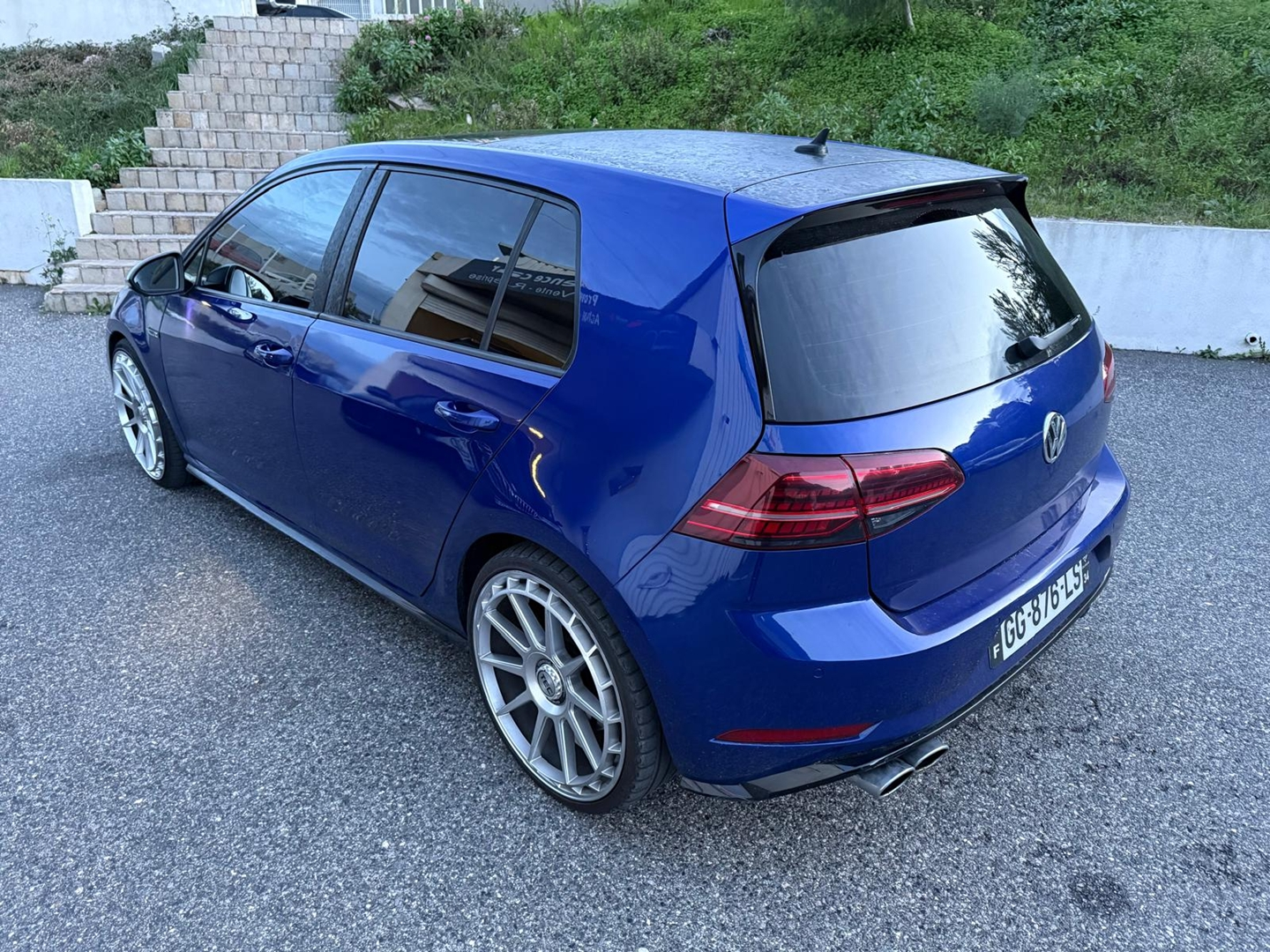 GOLF VII