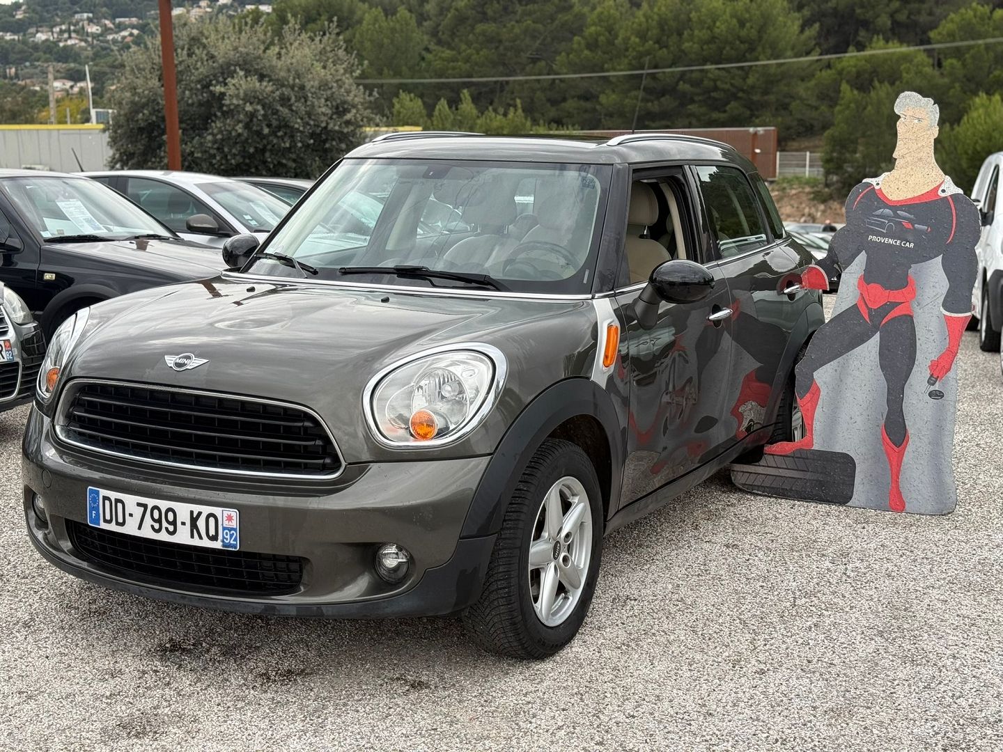 COUNTRYMAN