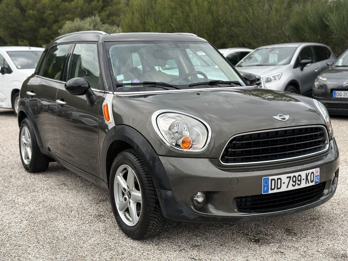 COUNTRYMAN