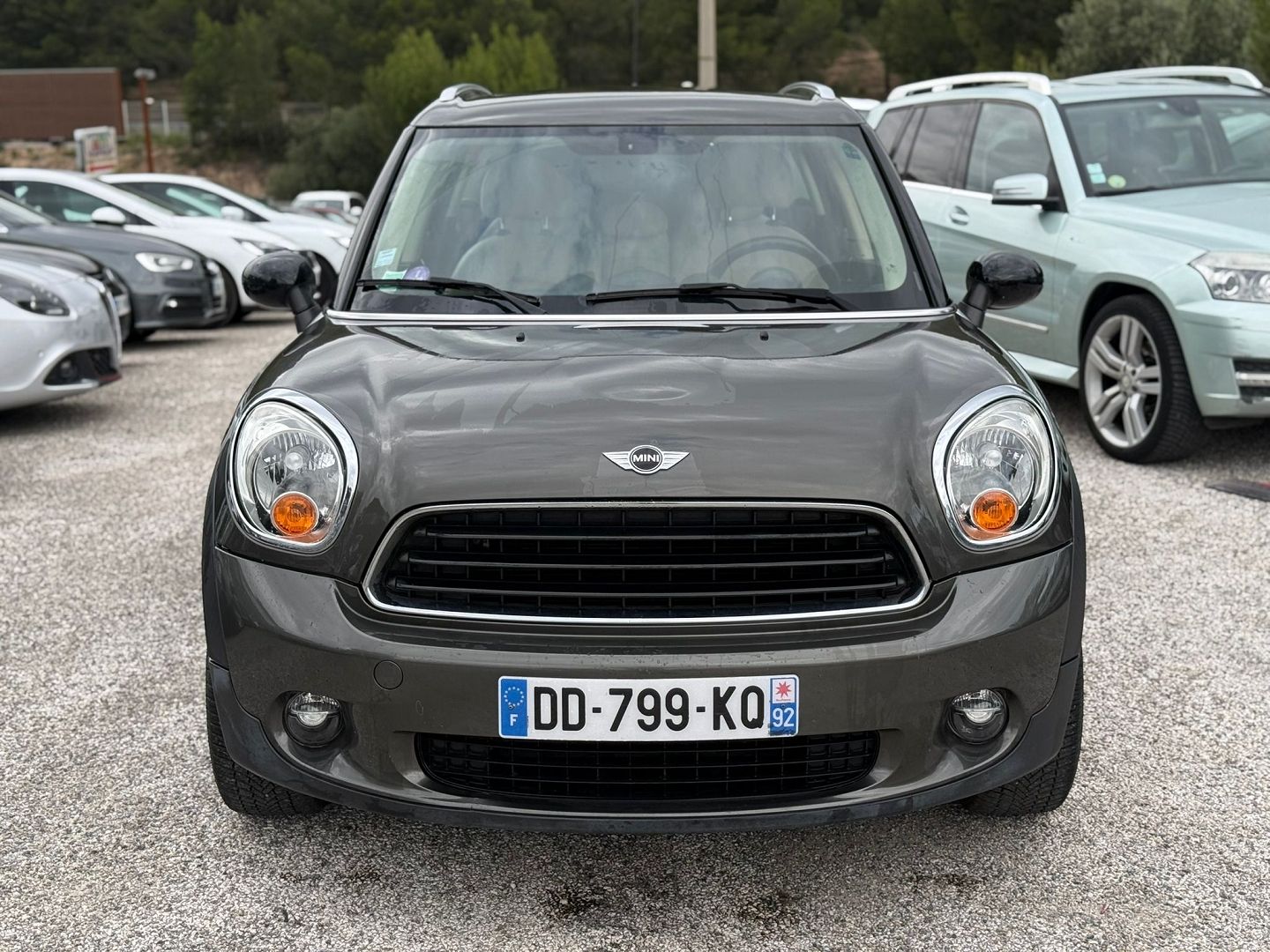 COUNTRYMAN
