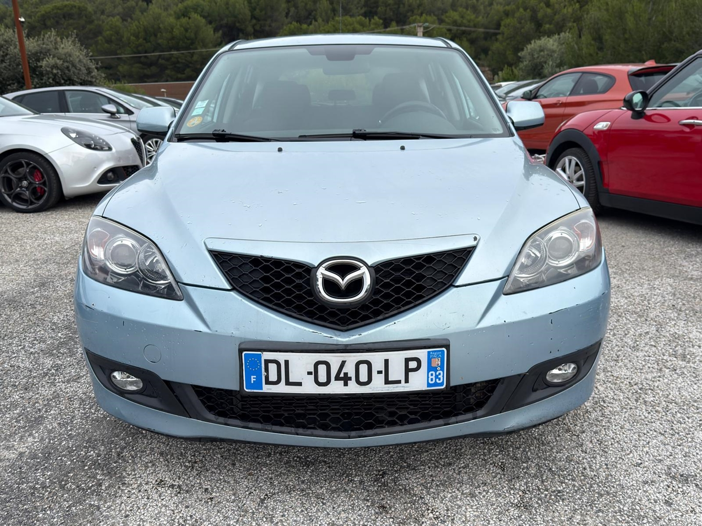 MAZDA 3
