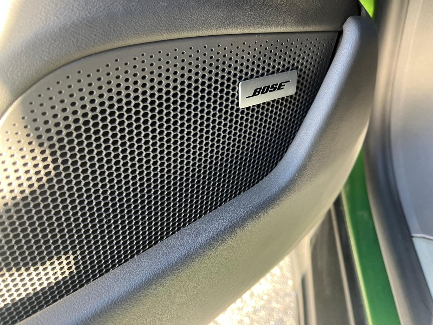 TAYCAN CROSS TURISMO