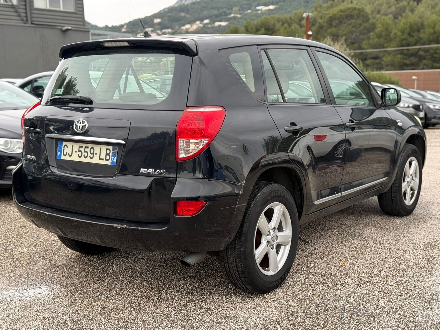 RAV4