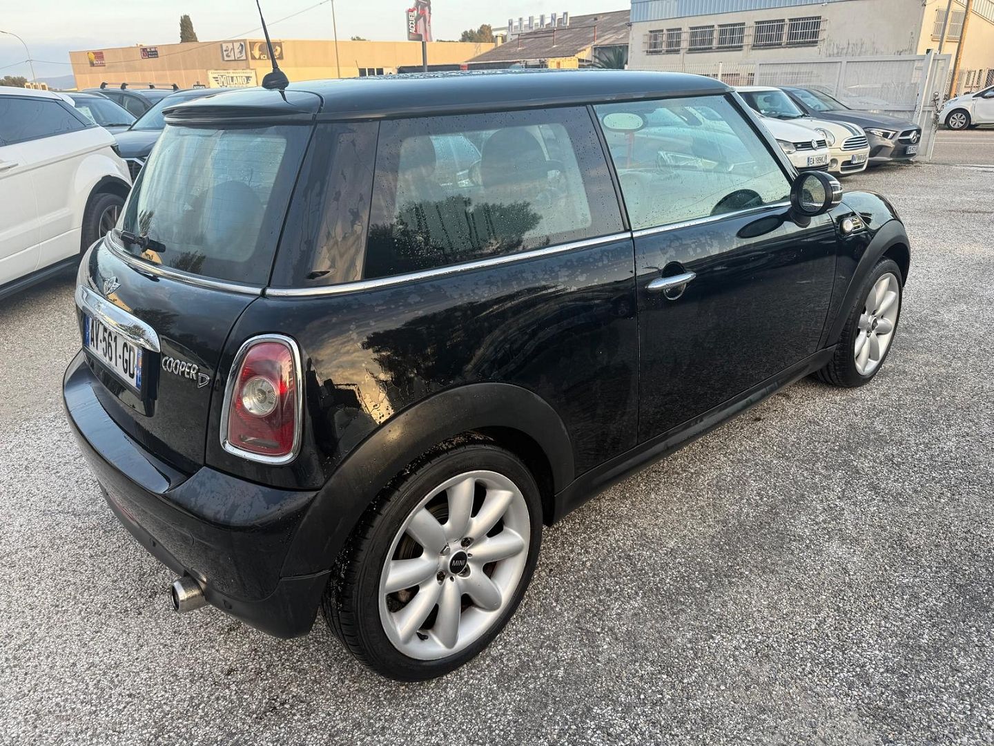 MINI