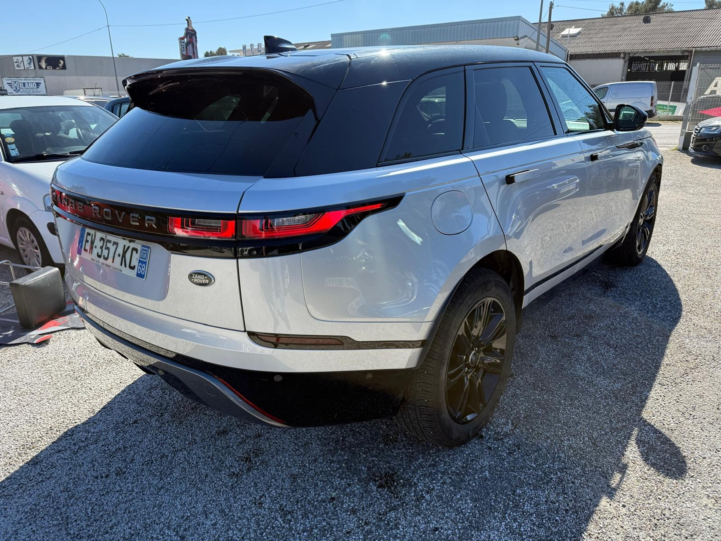 RANGE ROVER VELAR