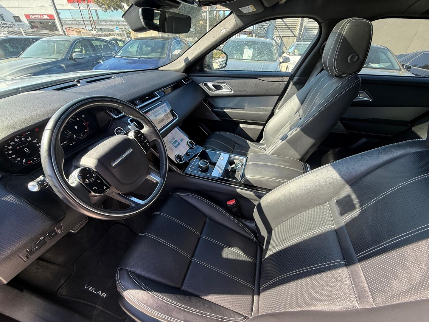 RANGE ROVER VELAR