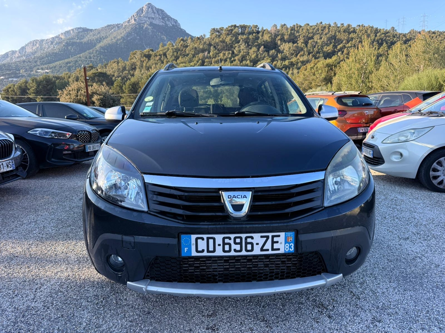 SANDERO