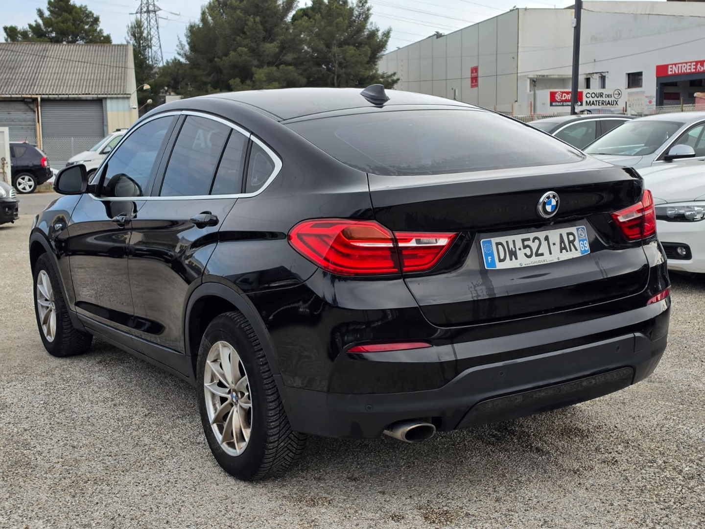 X4