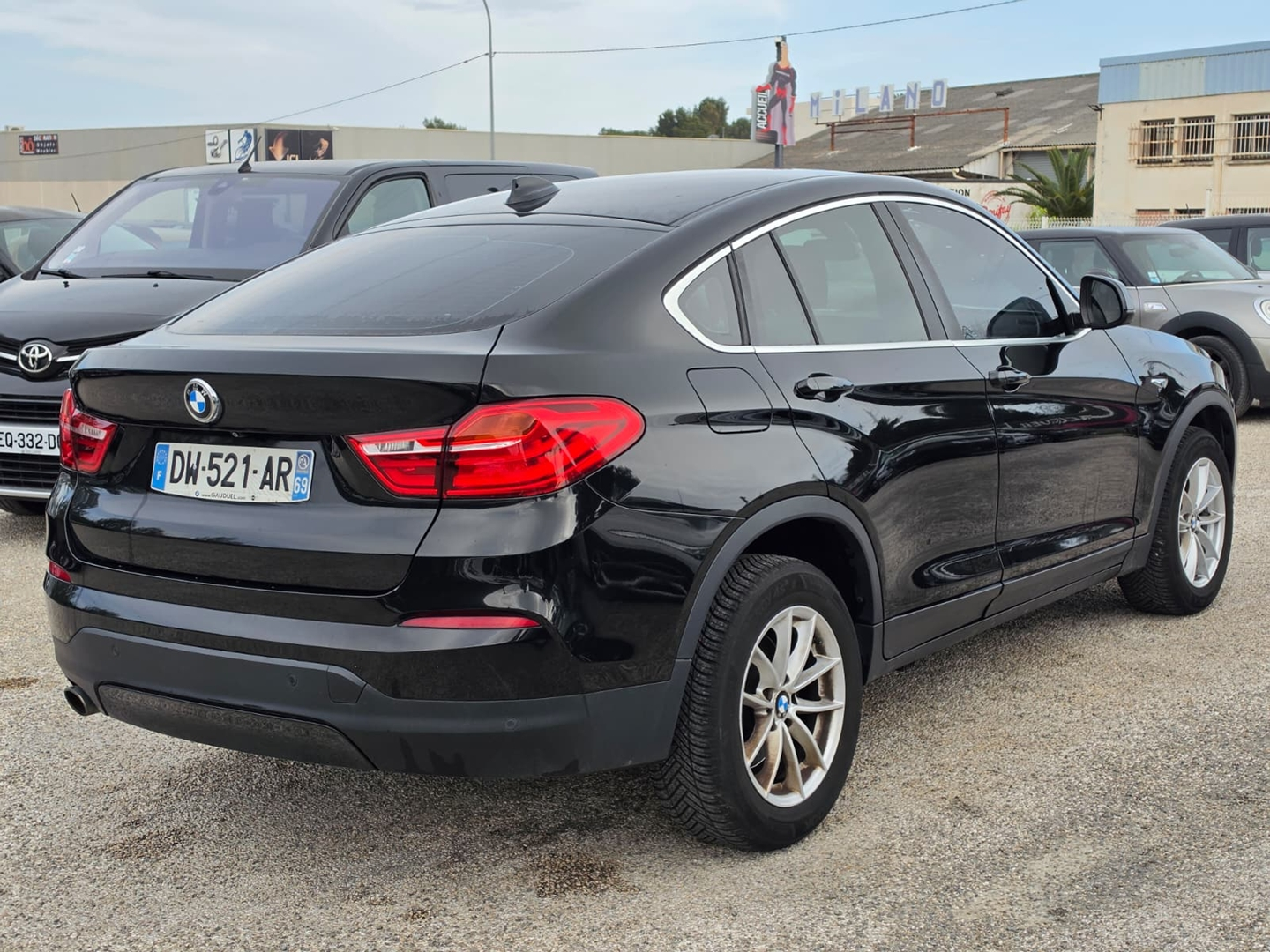 X4