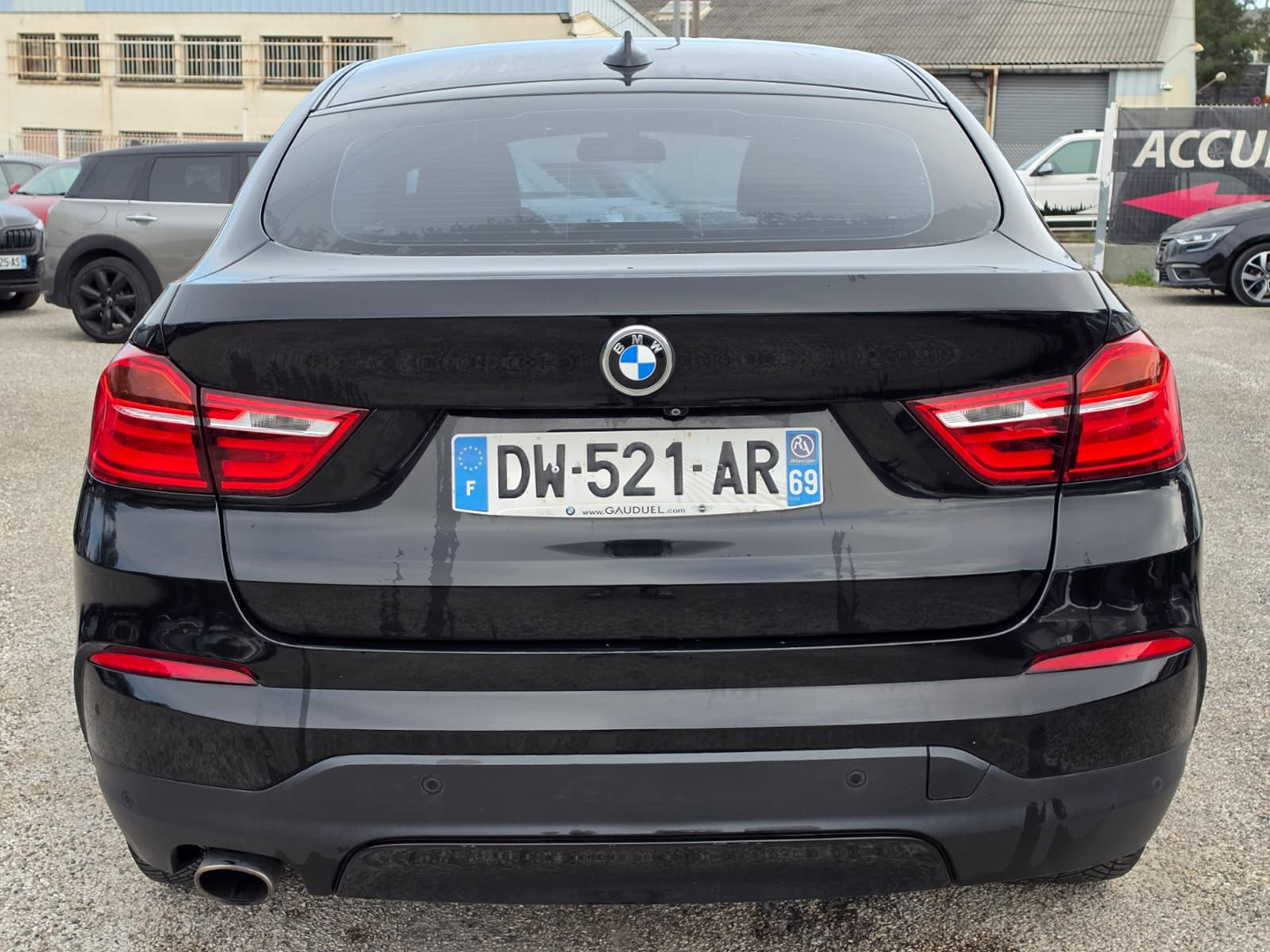 X4