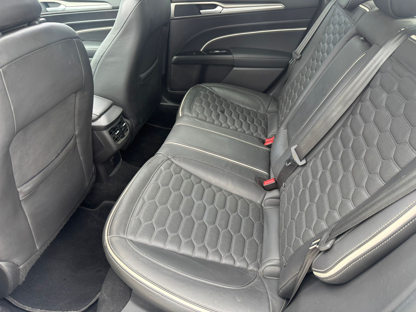MONDEO