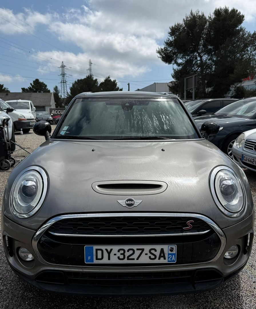 CLUBMAN