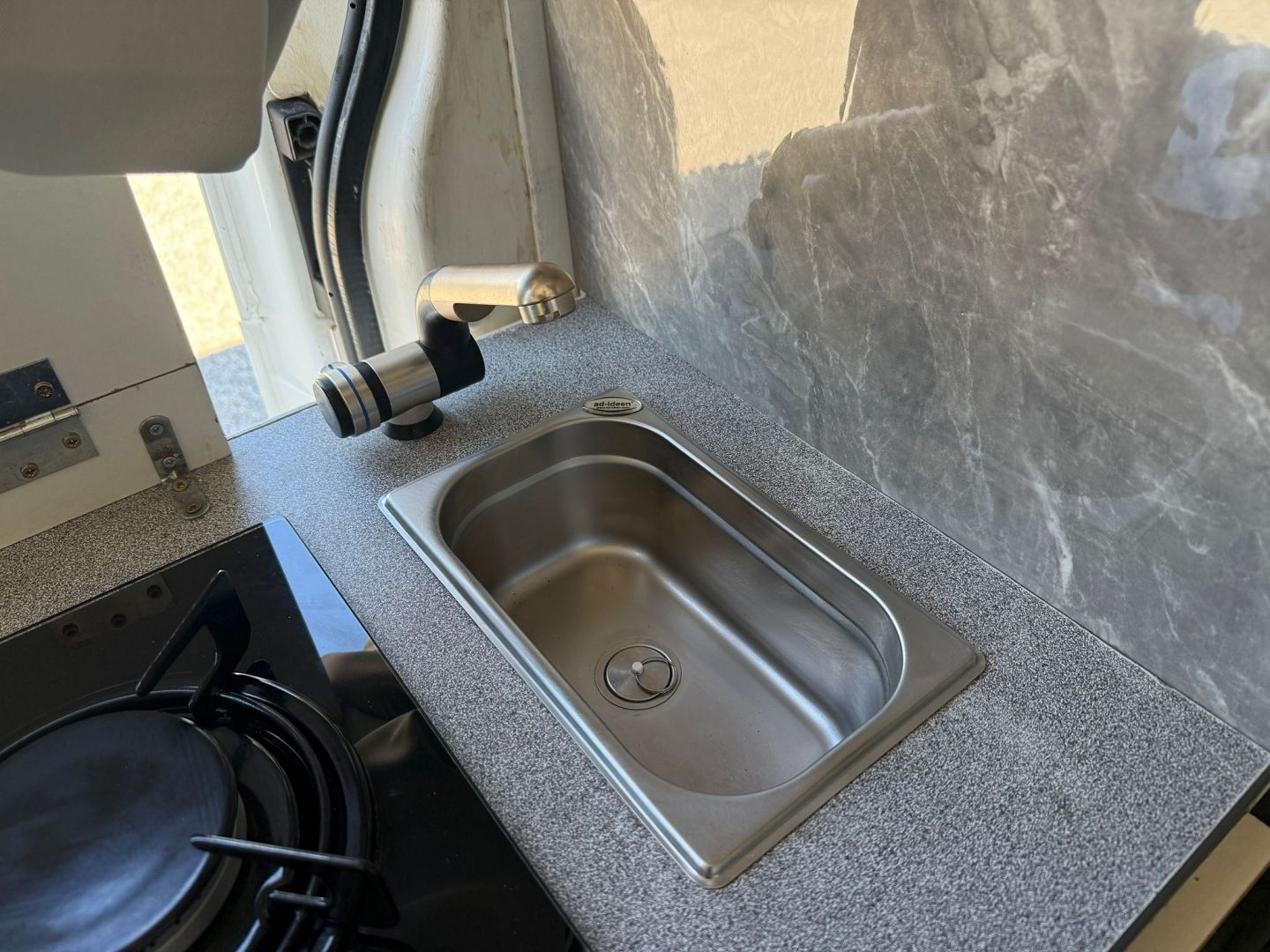 TRANSIT KOMBI