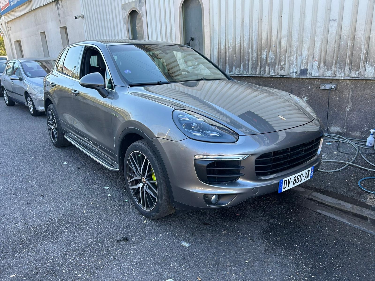 CAYENNE