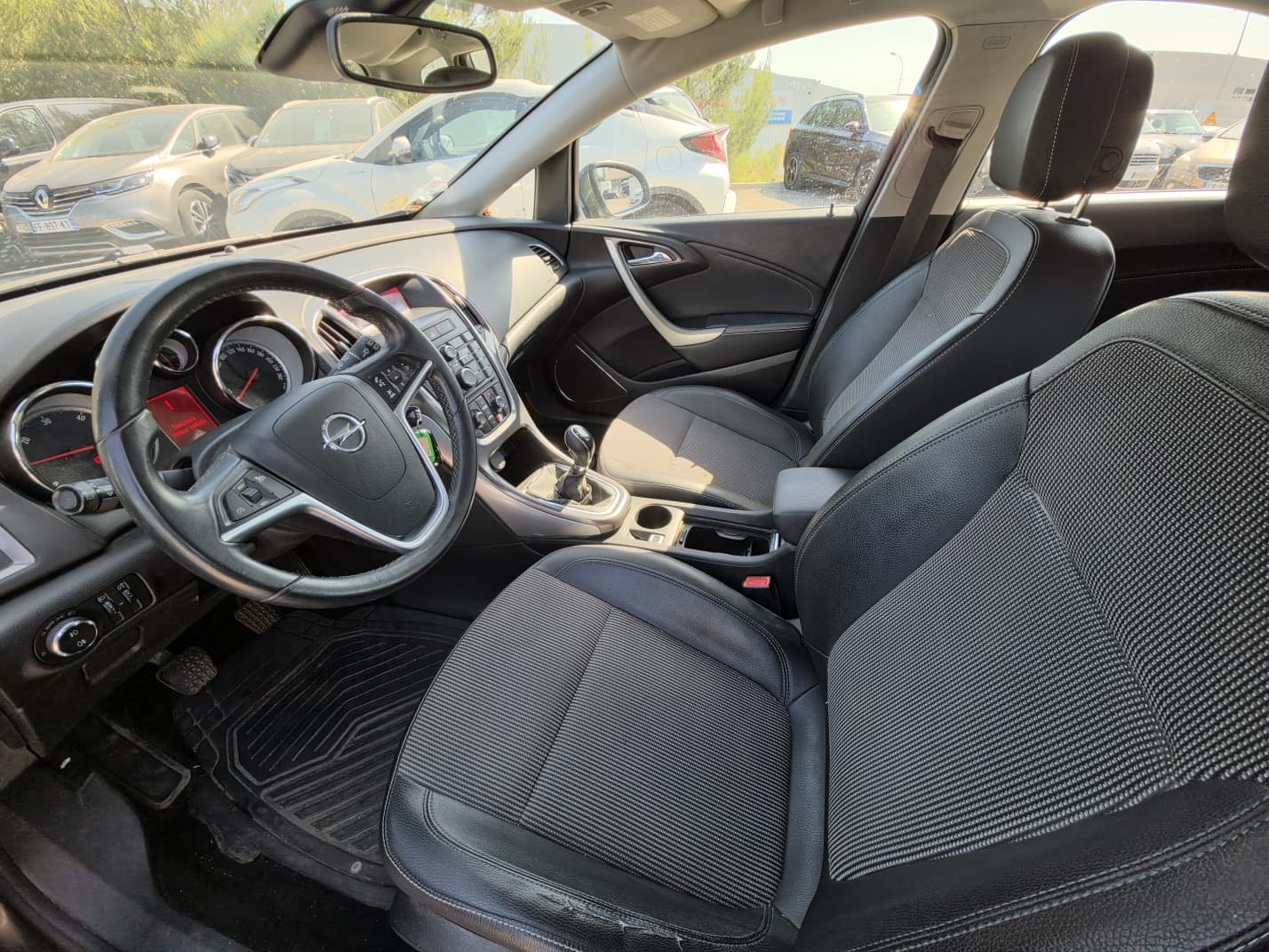 ASTRA SPORTS TOURER