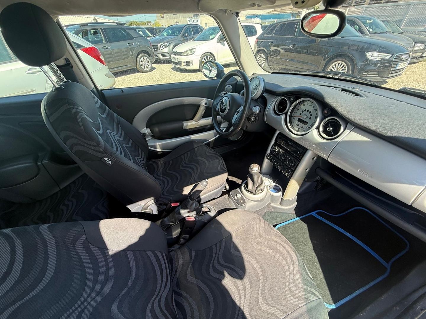MINI