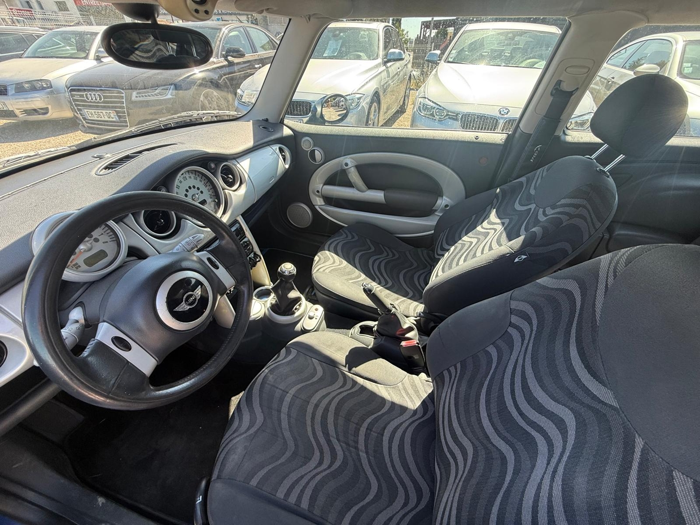 MINI