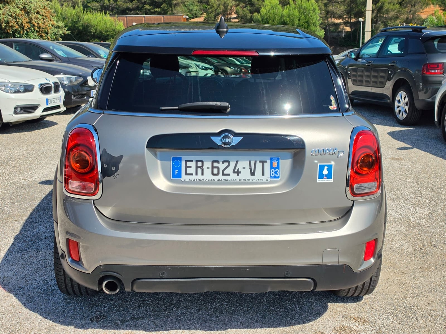 COUNTRYMAN
