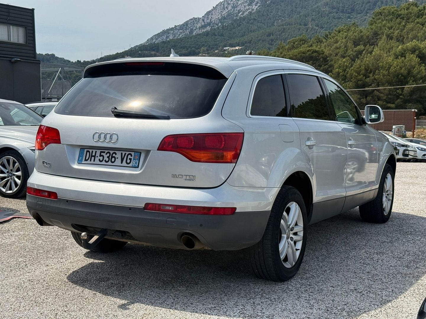 Q7