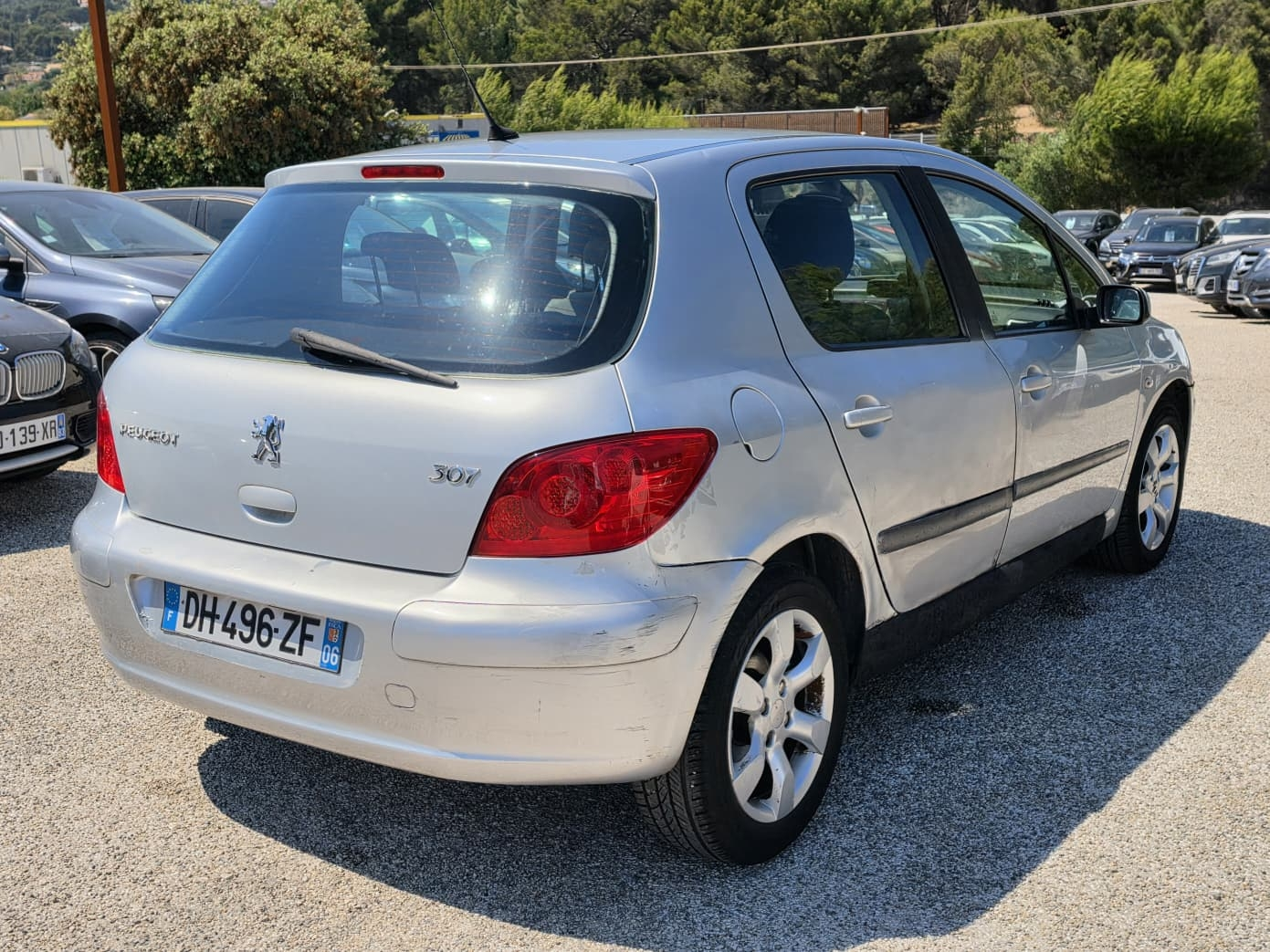 307