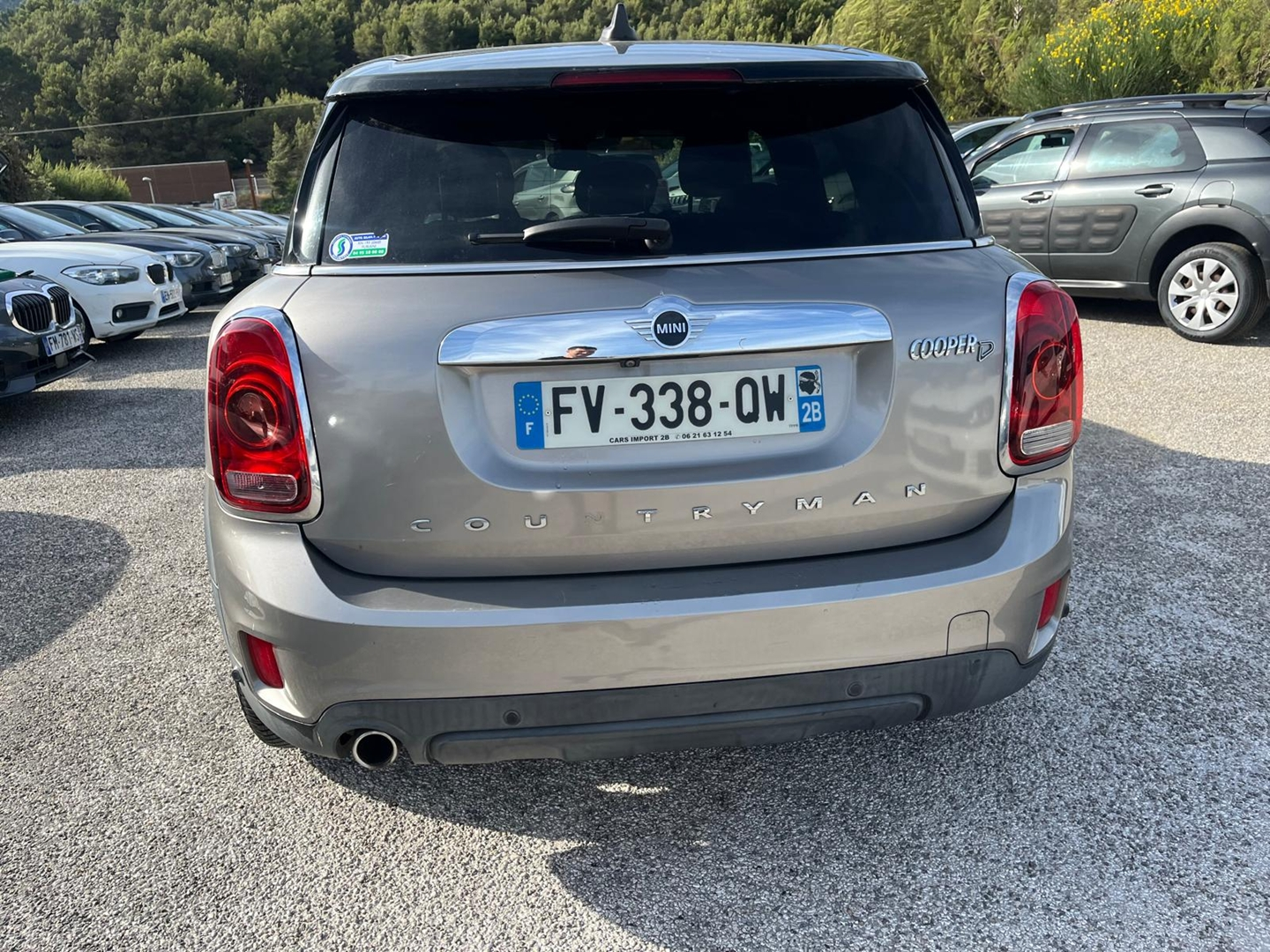 COUNTRYMAN
