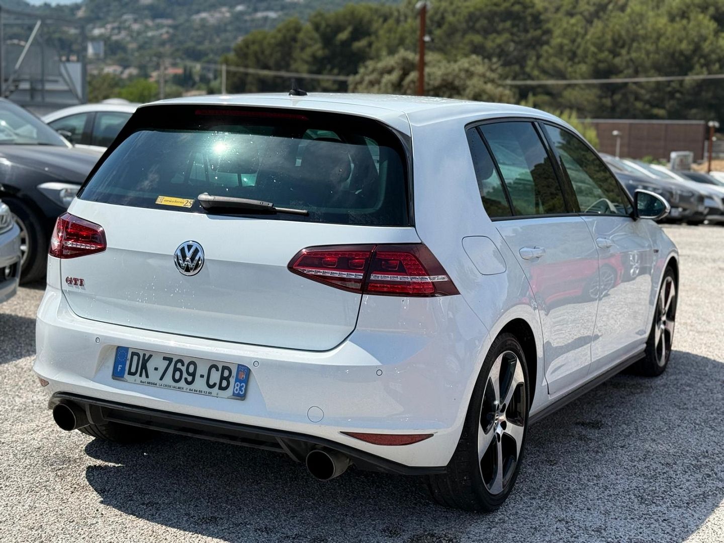 GOLF VII