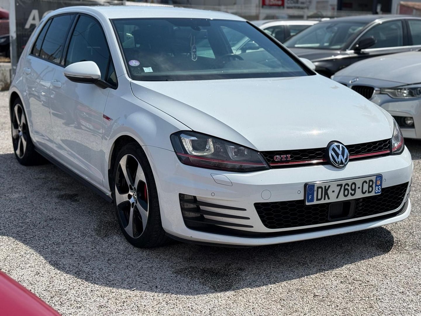 GOLF VII