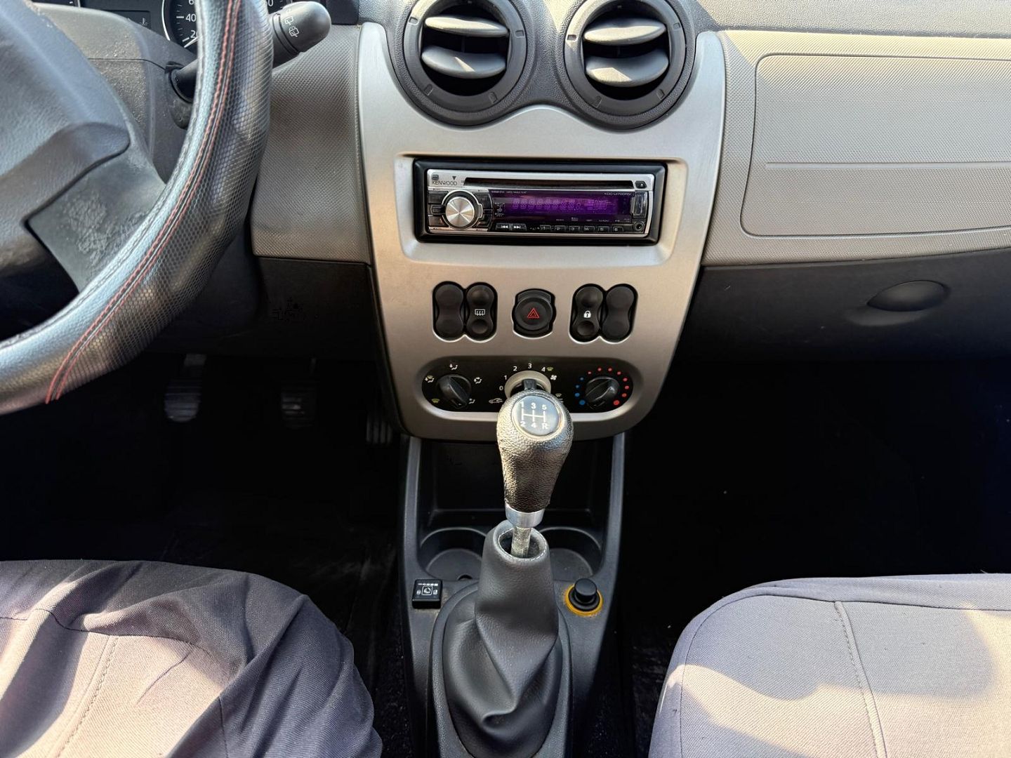 SANDERO