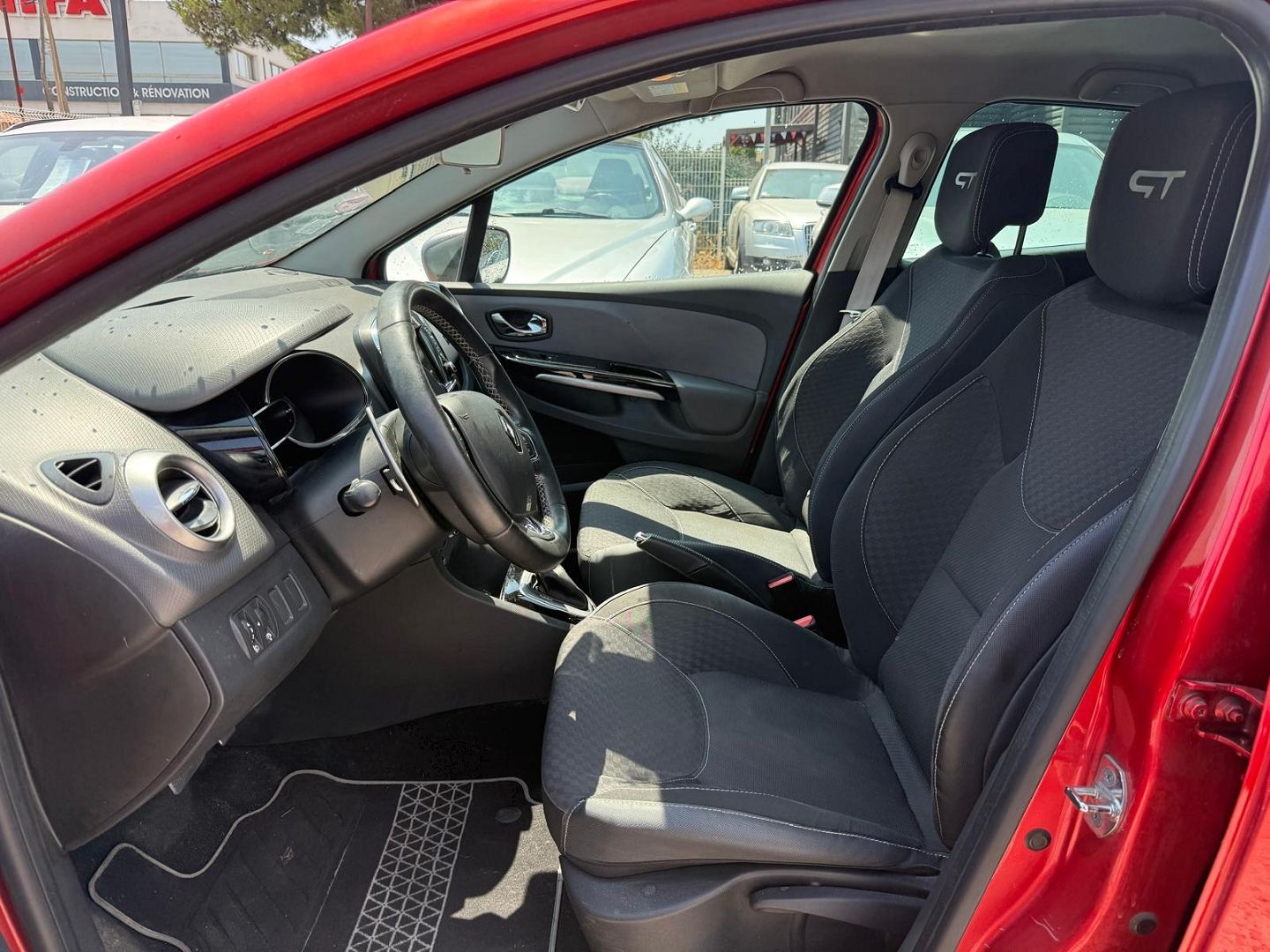 CLIO IV