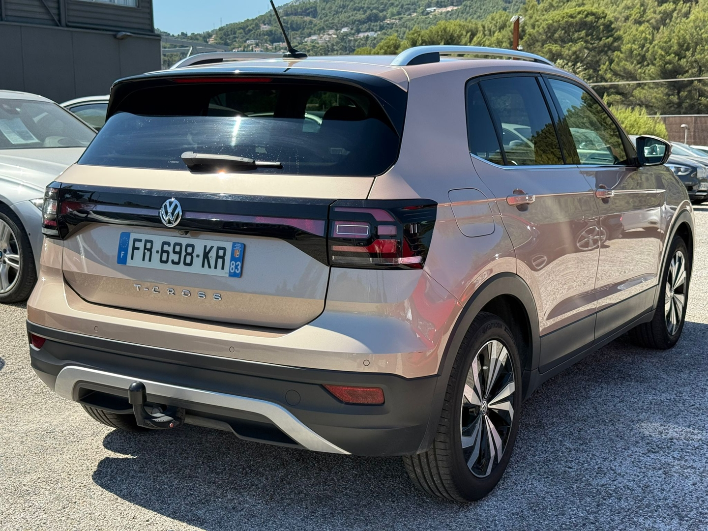 T-CROSS