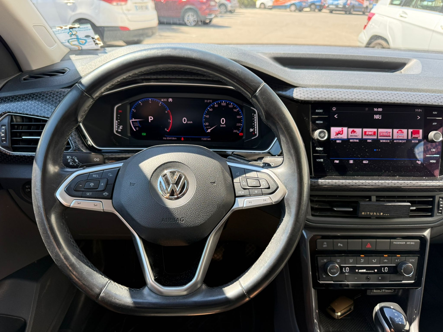 T-CROSS