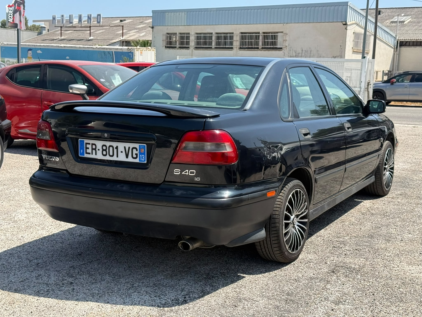 S40