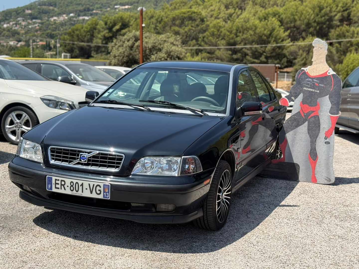 S40