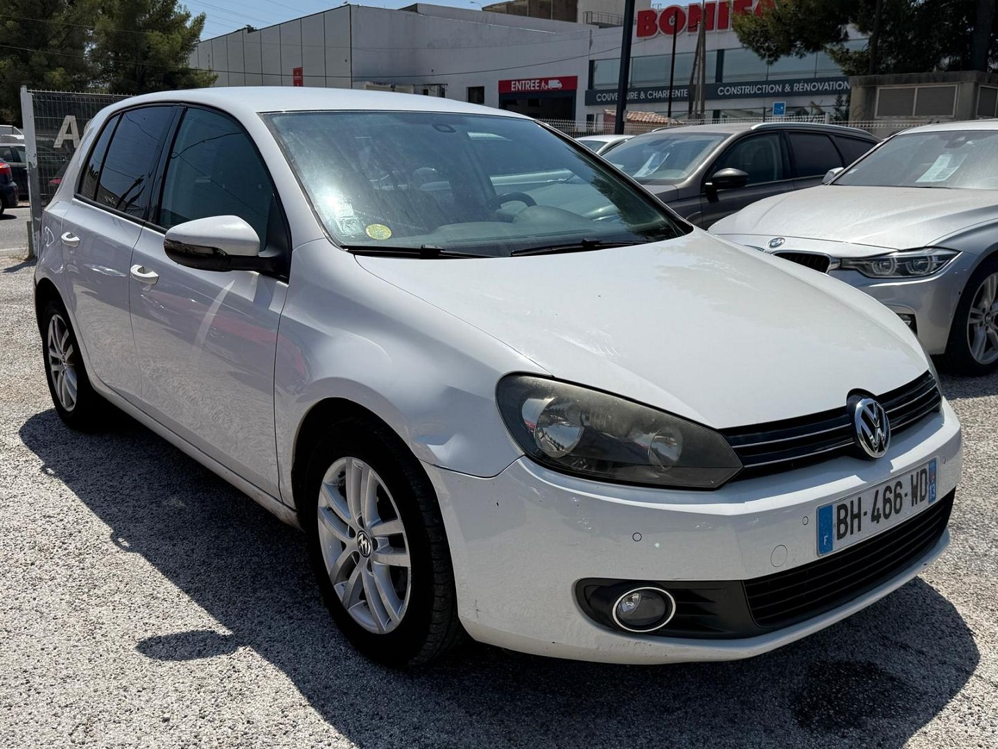 GOLF VI