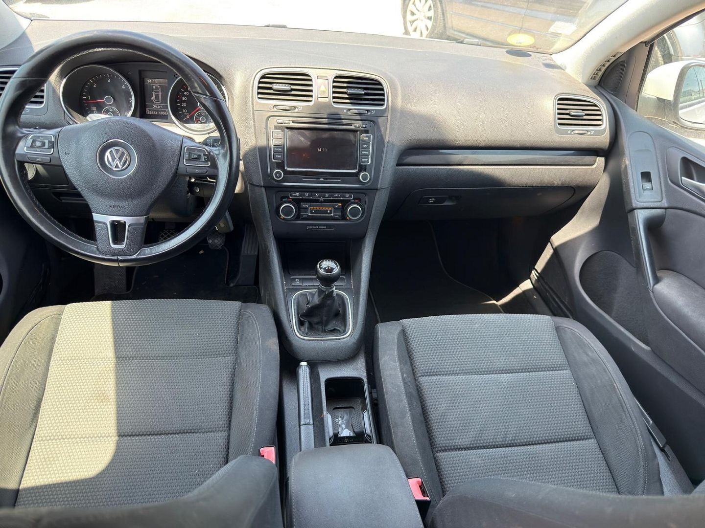 GOLF VI