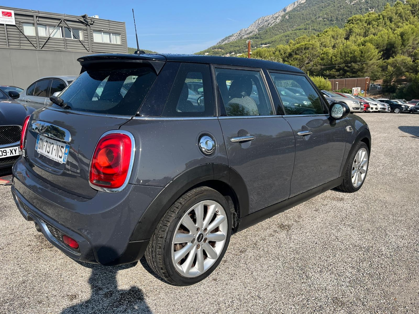 MINI 5 PORTES