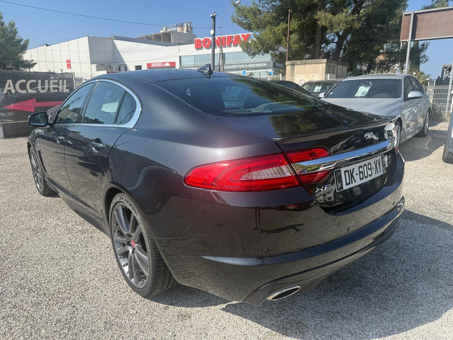 XF