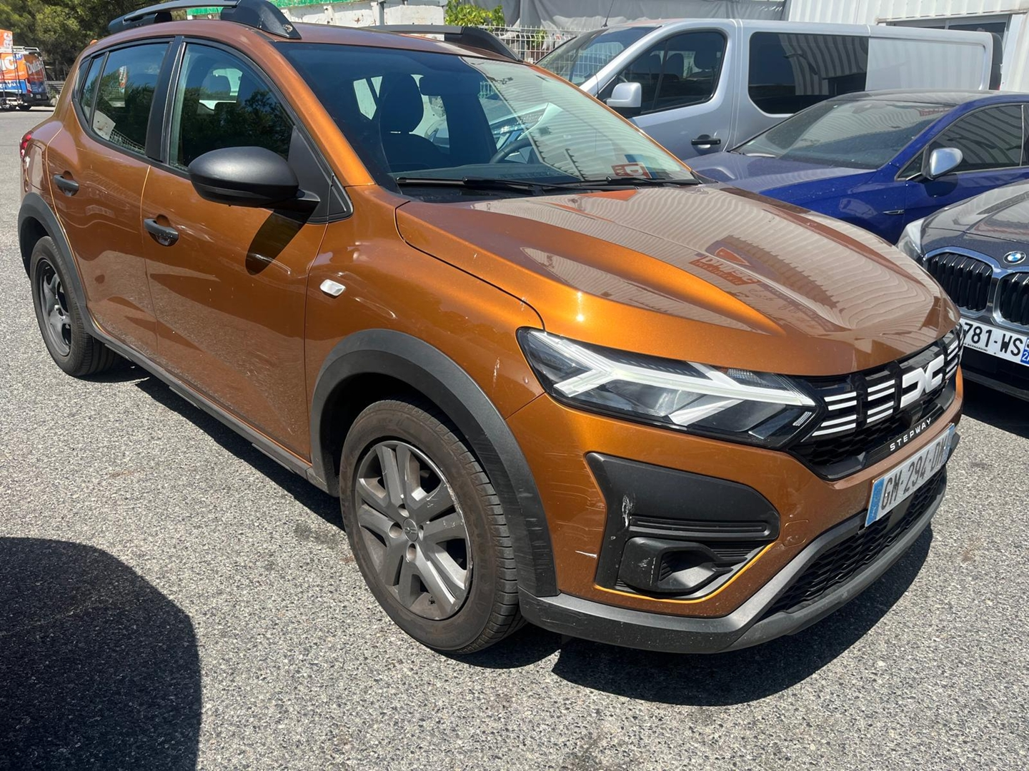 SANDERO