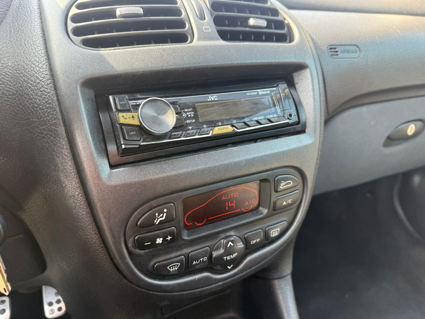 206 CC