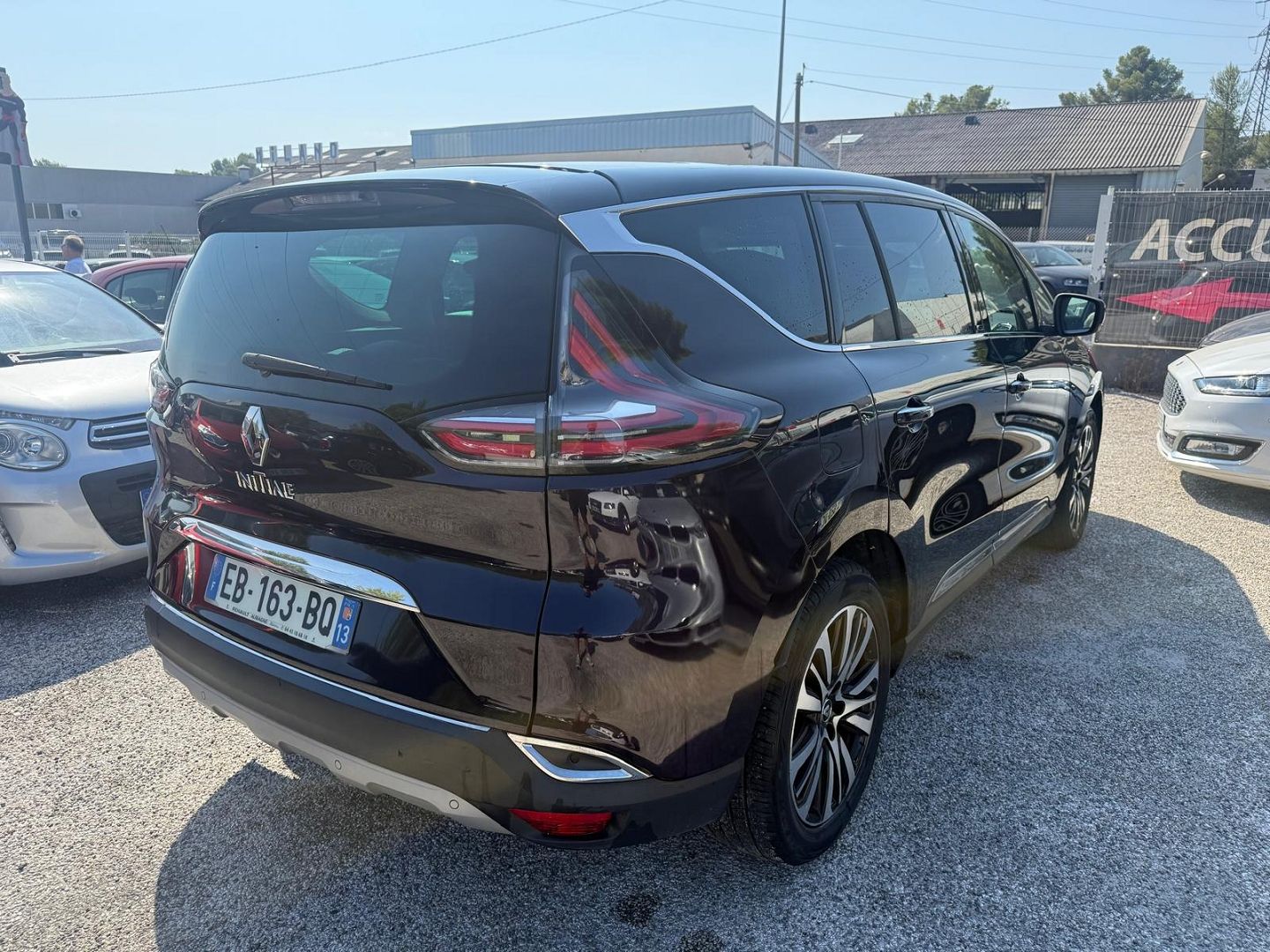 ESPACE V
