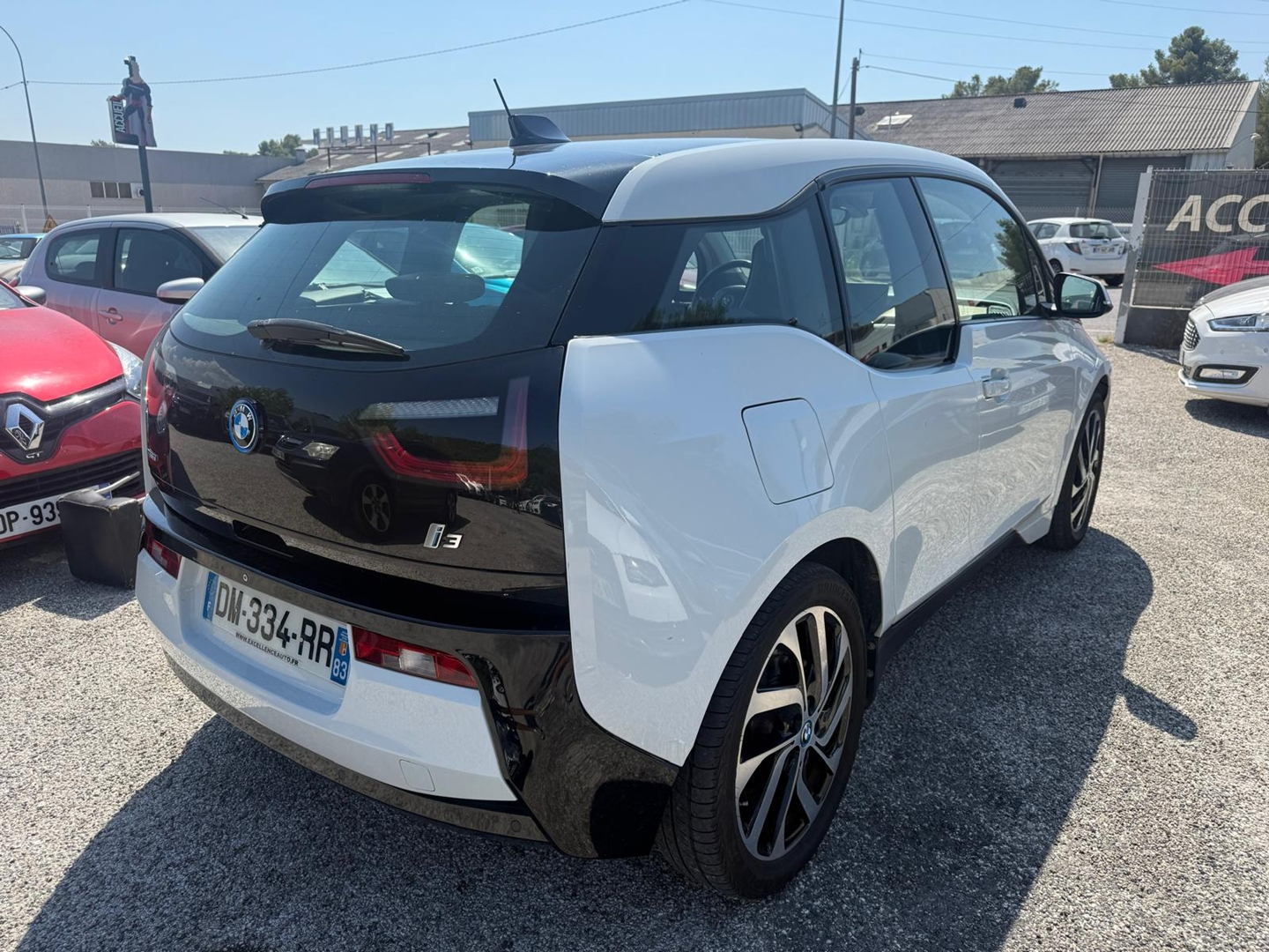 I3