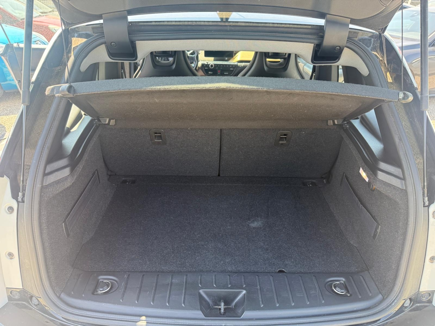 I3