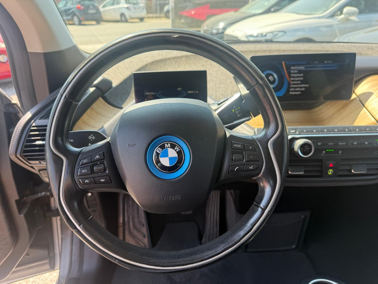 I3