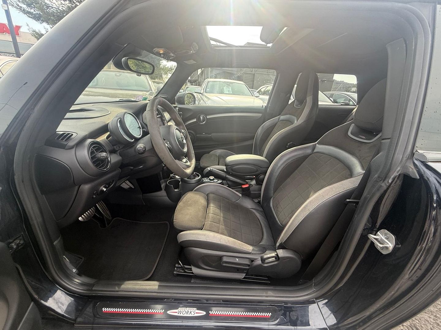MINI