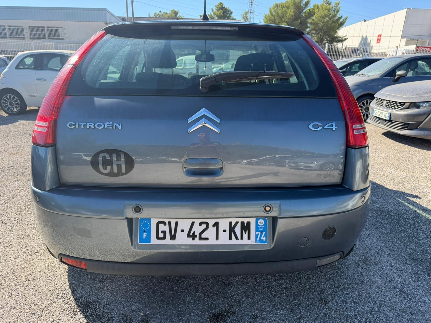 C4
