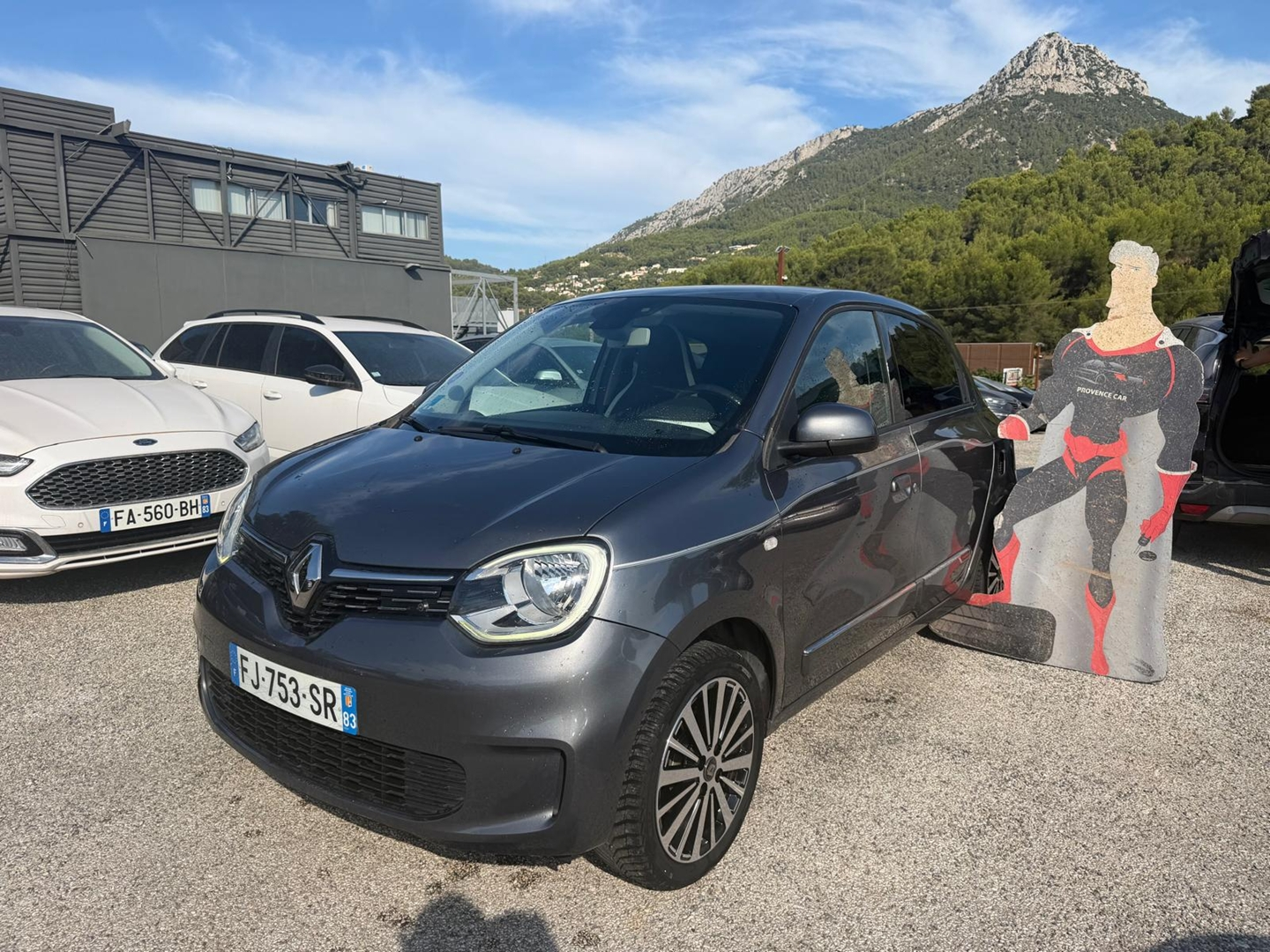 TWINGO III